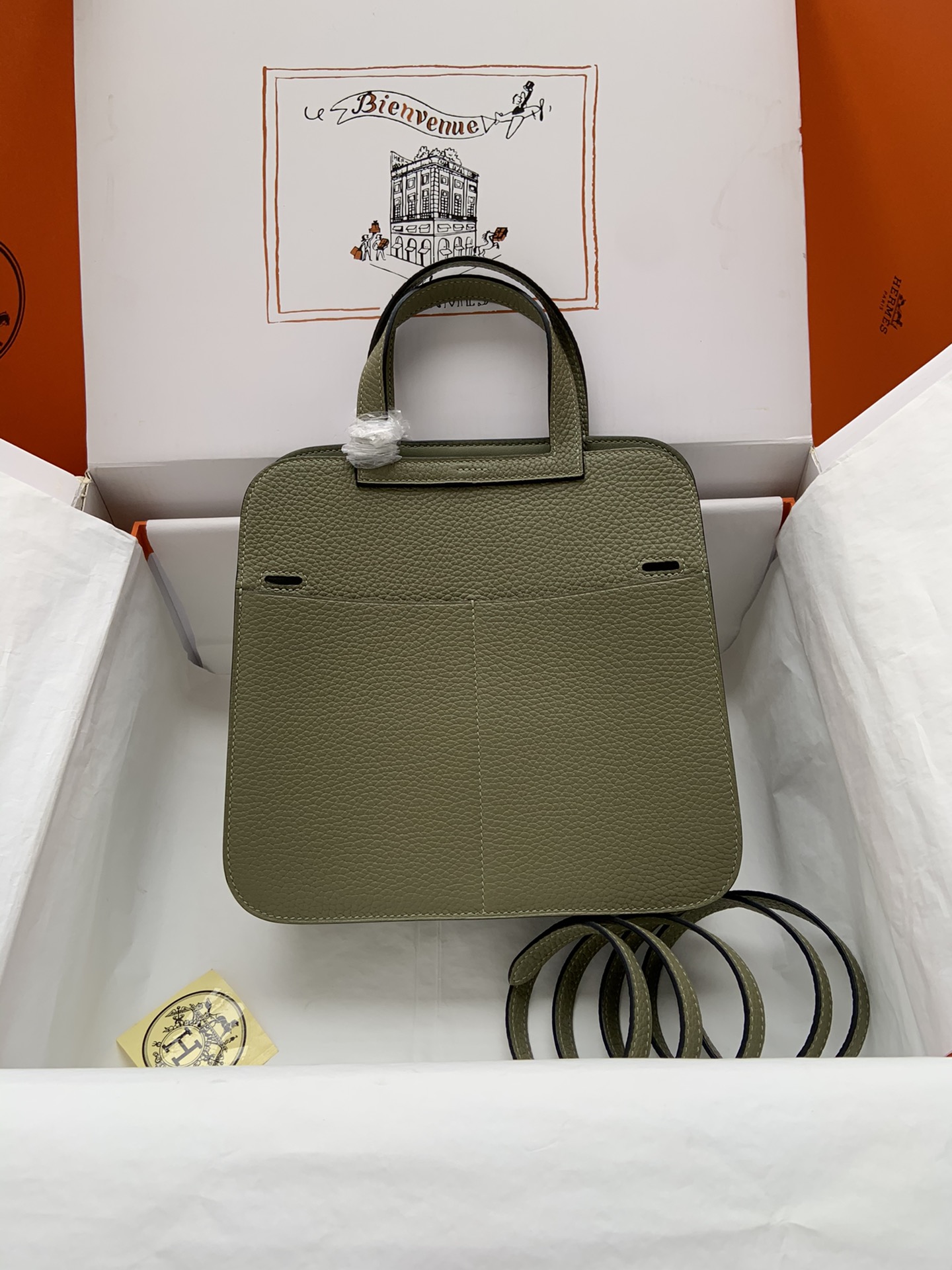 Hermes Halzan 25 Handbag Shoulder Bag In Gris Mouette Clemence Leather